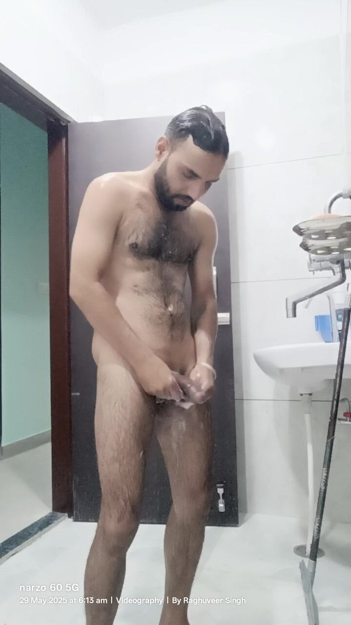 Rajasthani-old-lover: Indická desi gay masterbation s živými přáteli