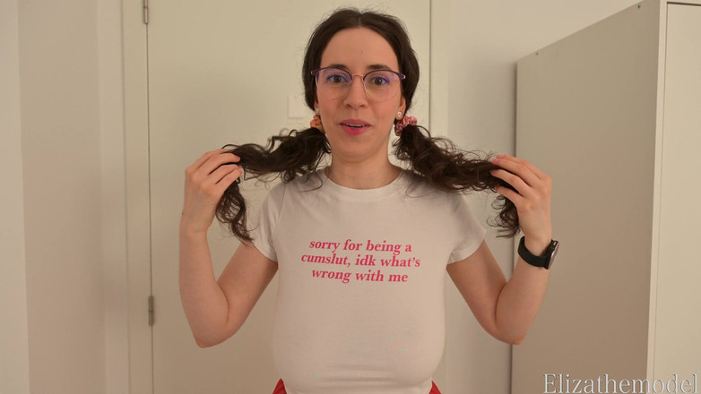 ElizaTheModel: Noul tău personal extractor de spermă