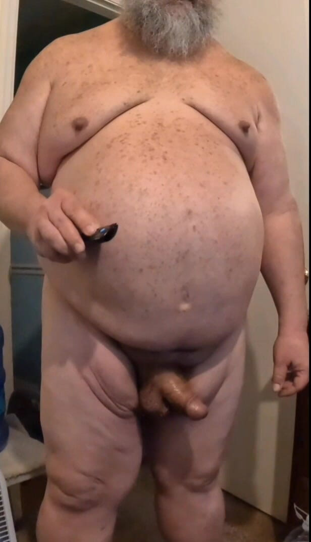 GeneWadexxx: 자지를 젖게 하는 발정난 밀프