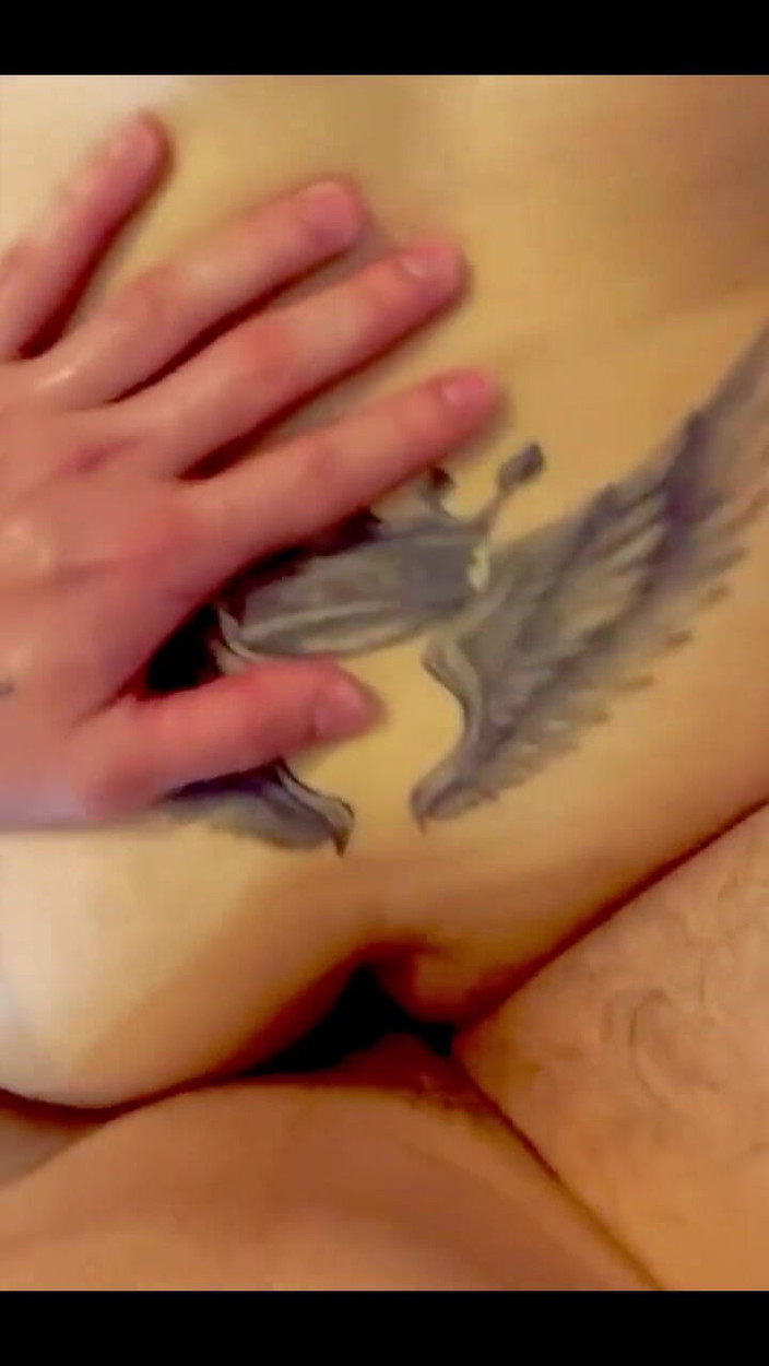 KarmenMilf: Sesso bollente con un giovane amante