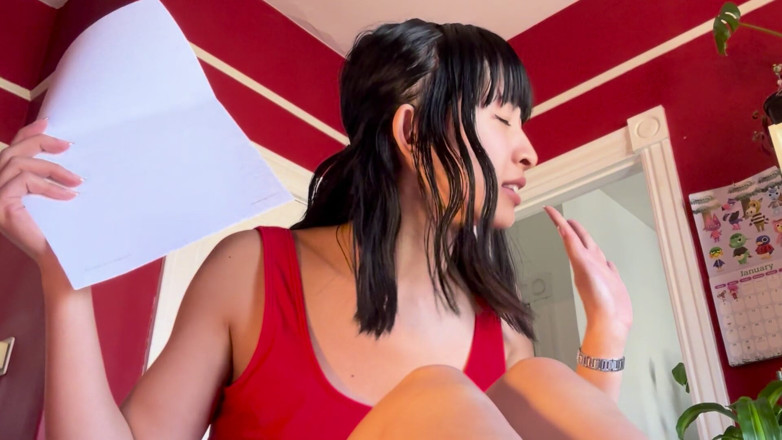 Felicity Azura: Asian Domme Rips Paper