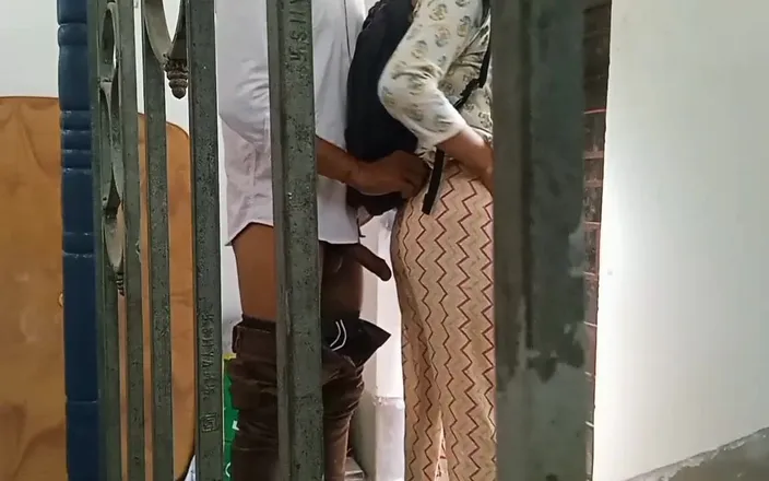 Fantacycutting: Real Indian School Girl Viral Type Video Recording
