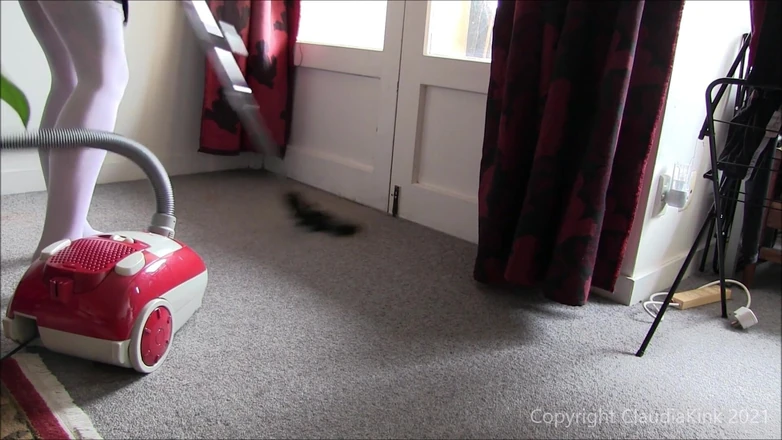 Claudia Kink: Vacuuming in White Pantihose