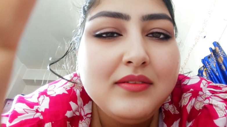 Nadiyabd: Real Bangladeshi Couple Chat &amp; Play - Big Ass &amp; Pussy Spreading Closeup...
