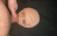 我喜欢操她的嘴巴，你想尝尝我的鸡巴吗？
