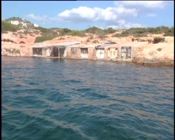 Under German Roofs: Německé děvky milují strkání velkého ptáka do své kundičky # 12