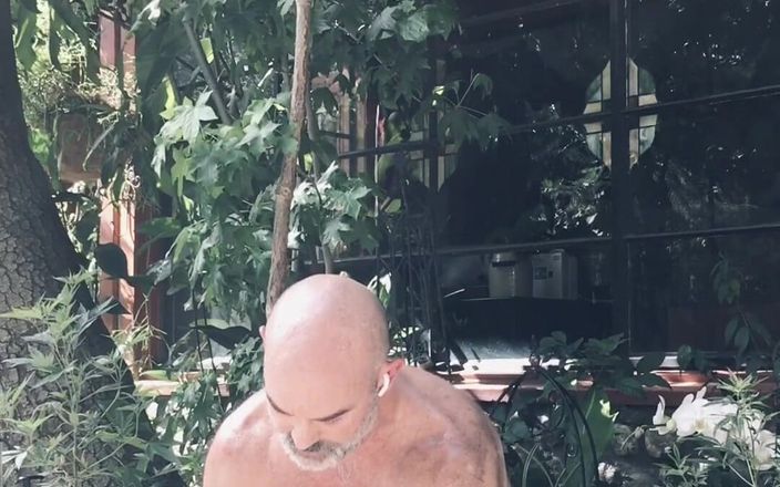 Tantric Fitness: Пособие по растяжке яиц, часть 1