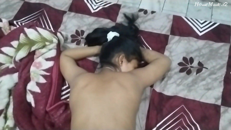 HomeMadeX2: Můj manžel mě udělal nahou.