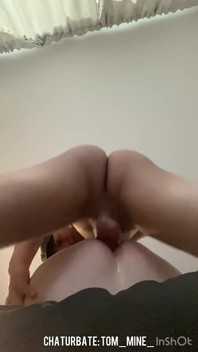 Můj hetero soused mi rozbije zadek