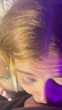 Extrem Schlampiger Deep Throat Ohne Hände Über 2 Stunden Blowjob, Sperma Auf Gesicht Und Hals