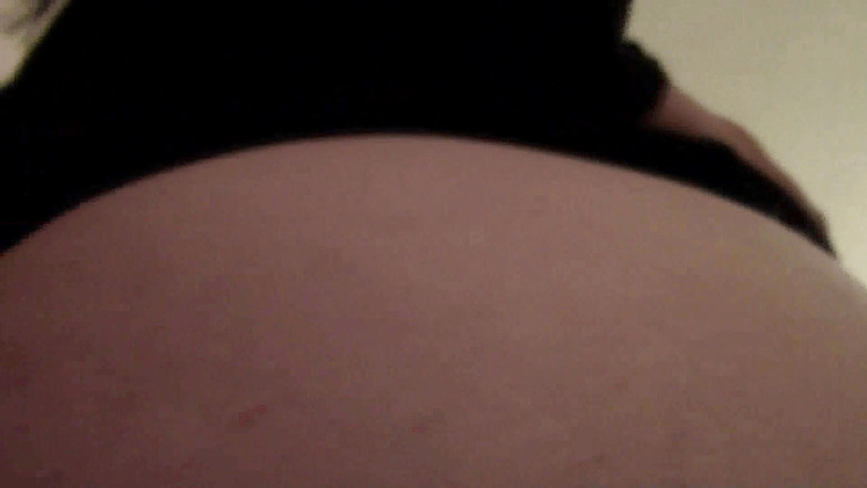 Femdom Austria: Detailní záběr na velký zadek bohyně Gloris