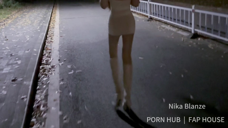 Roxy Vixen: Obedient, Lustful Young Wife in High Heels, Ankle Boots, Stockings,...
