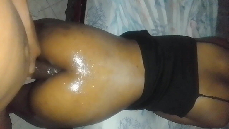 Island Bratz: Я не могу принять это!! Анальная крошечная падчерица пробует большой черный член в ее задницу