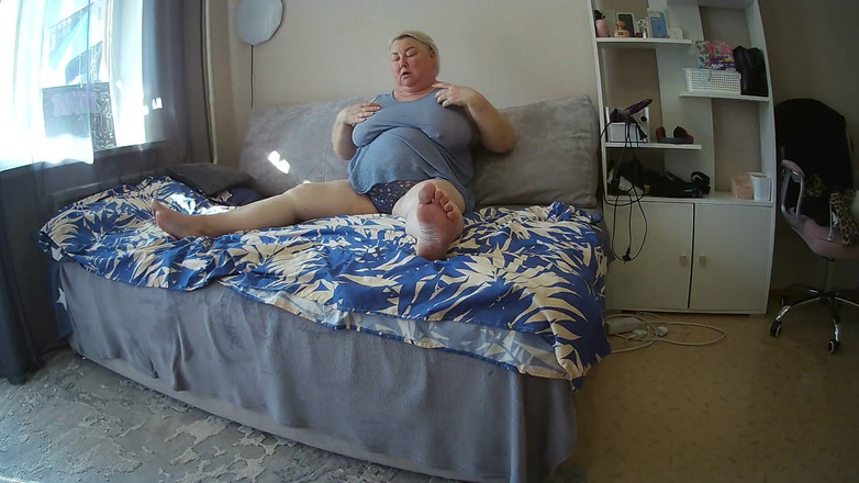 Zona901: El gran coño peludo de la suegra anhela una gran...