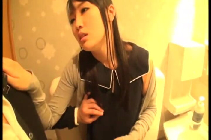 Javmango: Runa Mochizuki's Ultra-sensitive Nipples - Elegant Beauty Overwhelmed by Intense Pleasure - 1