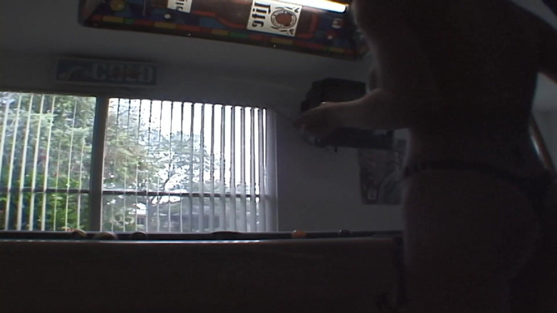 Dream Girls: Dvě naskládané sexy holky hrají bazén nahé