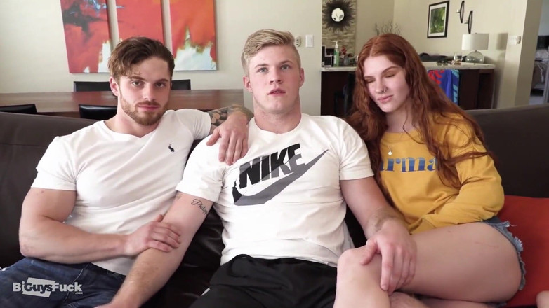 Bi Guys Fuck: Dustin Hazel Troy Daniel'ın en sevdiği boksörlerini yırtıyor