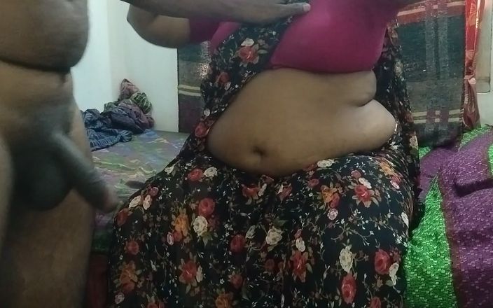 Santhi89: Tamil house moglie bella zia molto calda grandi tette zia...