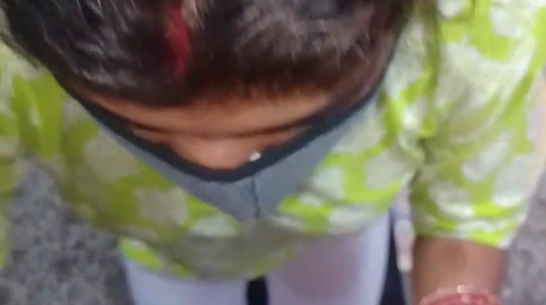 Hotannudown: Indisk by het tjej