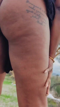 Outdoor Naked Walk Ebony Publig Pussy Spread Close-ups Ass