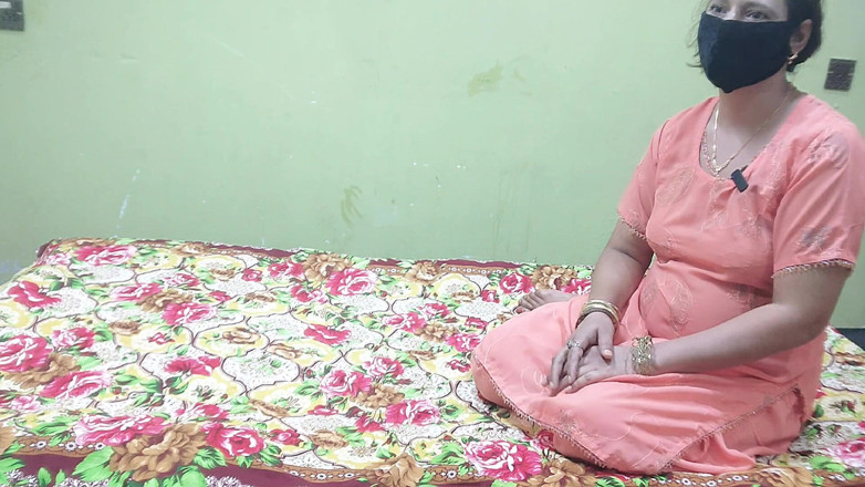 Pakistani CoupleX: Mătușă indiancă sexy se fute