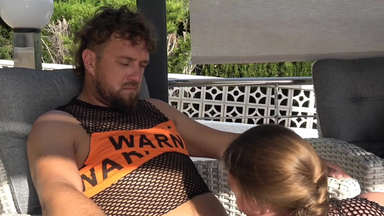Yourfavecumslut: Orgie anală Distracție în Vila Sun