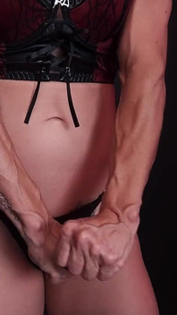 Dominatrix damarları, topukluları ve son geri sayım