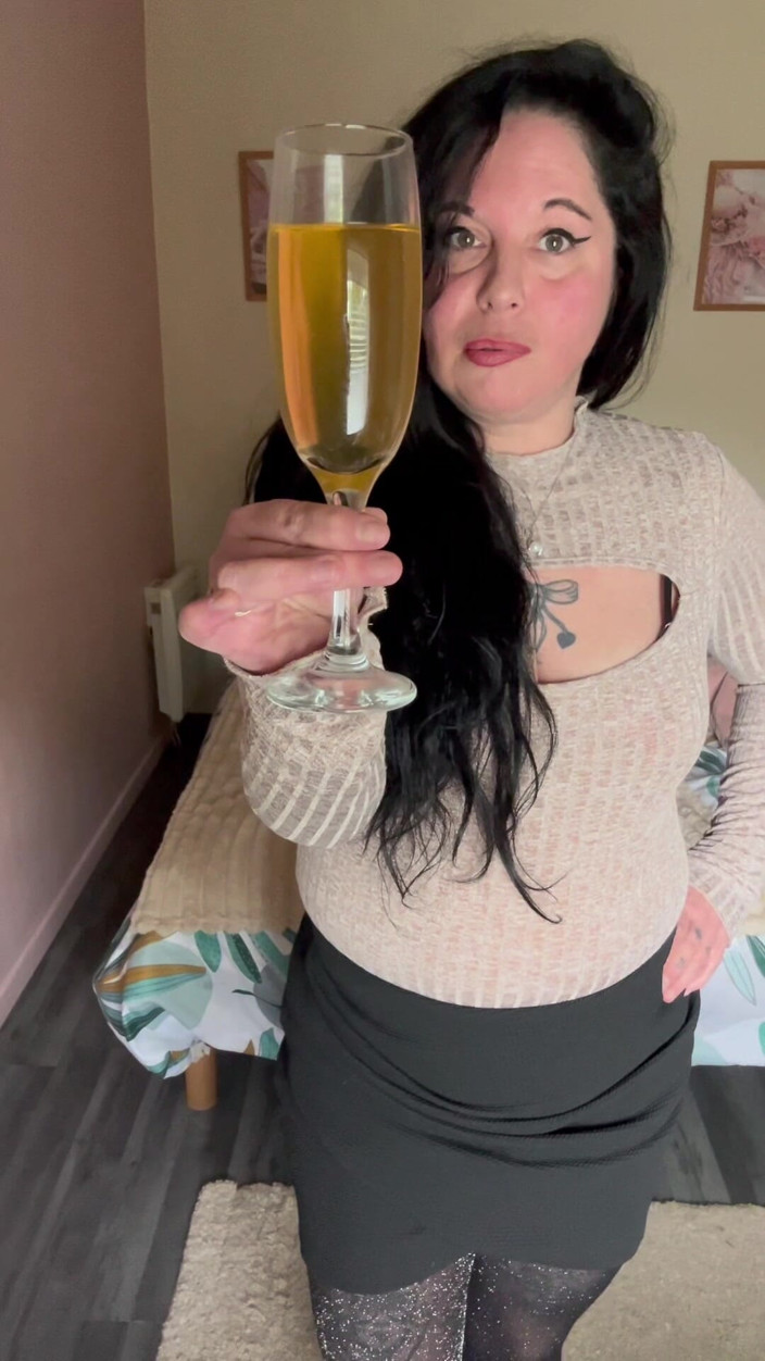 Maitresse Clara: 머리 좀 깎을래?