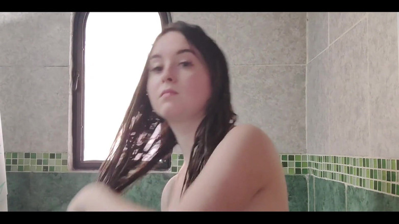 RavenHearth666VIP: Lavando, secando e escovando meu cabelo