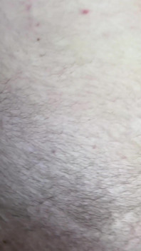 Manželka bere dvojitý creampie v kundičce v amatérském domácím sexu ve třech - Mléčná Mari