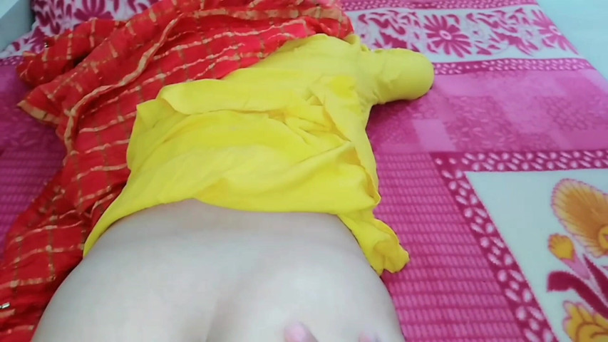 Whole Night Sex with Indian Friend's Beautiful Wife Porn Video (Sexy Anika Bhabhi)