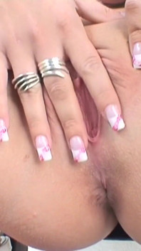 Nasty Outdoor Sex - estrela pornô suja Alexa Bold fode velho ao ar livre
