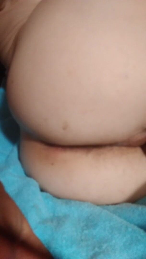 ToyanalyoT: Cerca de mi masturbación anal