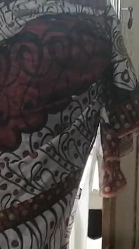 デシ家政婦が自慰行為を目撃されたパート2