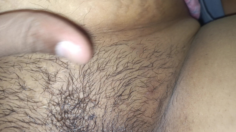 Pushpa studio: Une étudiante infidèle