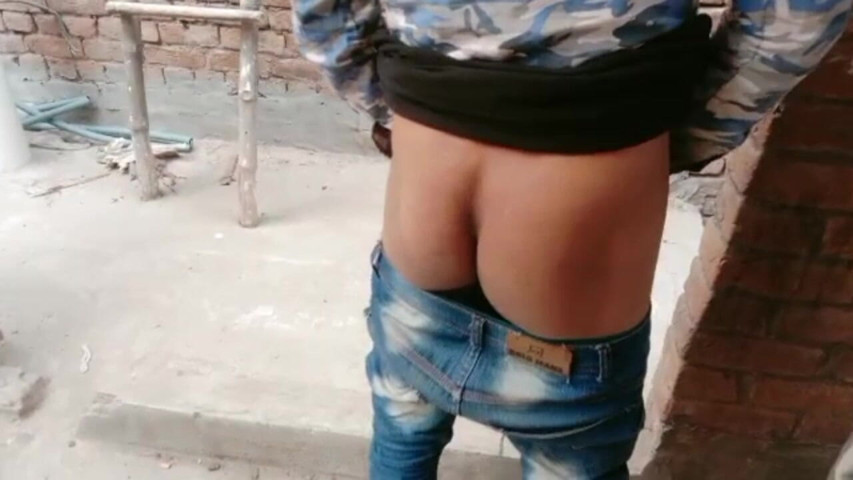 Pakistani Desi Man Shows Ass (Desiboy gay)