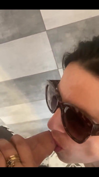Duży tyłek MILF