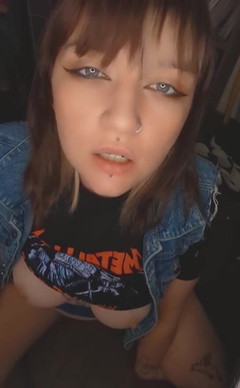 Evelyn Storm: Dole na kolenou a prosí o to tati