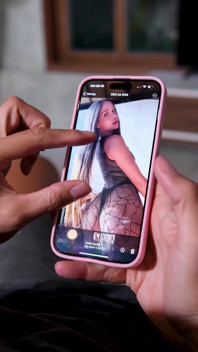 She Turned Me on with Her Photos and Was Rewarded with Hot Sex