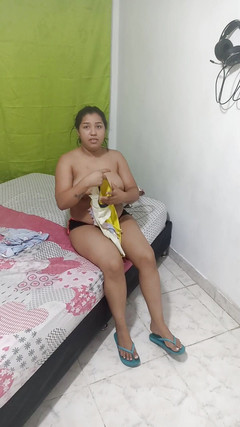 Pikaa6: Teen latina natáčí domácí video se svým nevlastním bratrem