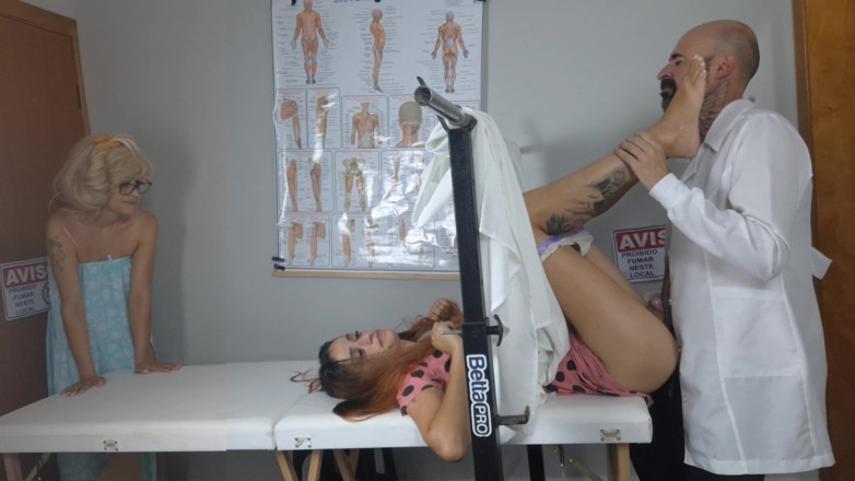 ksalnovinhos: Stepmother Takes Stepdaughter for the First Time to the Fake...