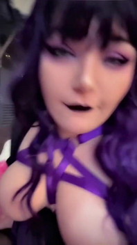La compagna di stanza egirl scopre che sei un gooner