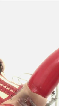 Hot Asian babe loves lesbian actions