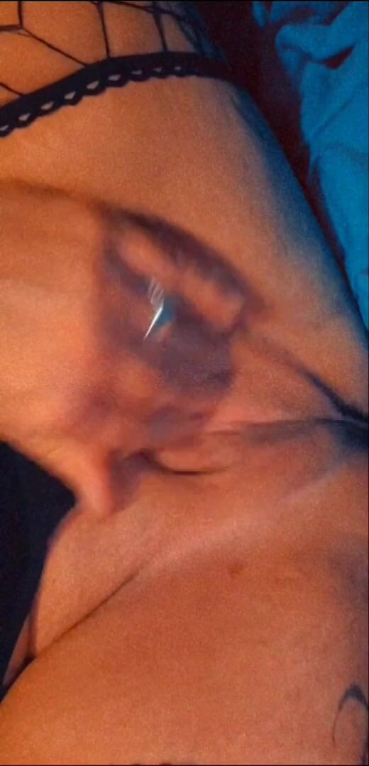 SuperHeadStormyRae: Big clit