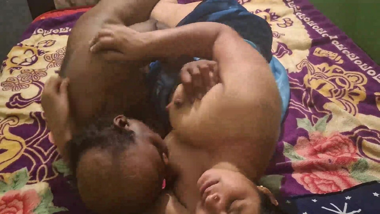 Sexy sindu: Красивая тамильская жена дези в горячем трахе с возбужденным индийским бойфрендом в любительском видео