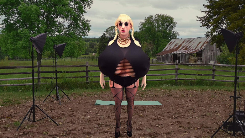 Juggsy: Sissy Model Farm Gig