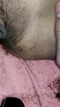 This Is What Happens When You Ask Your Husband to Help You Remove the Hair Around the Pussy
