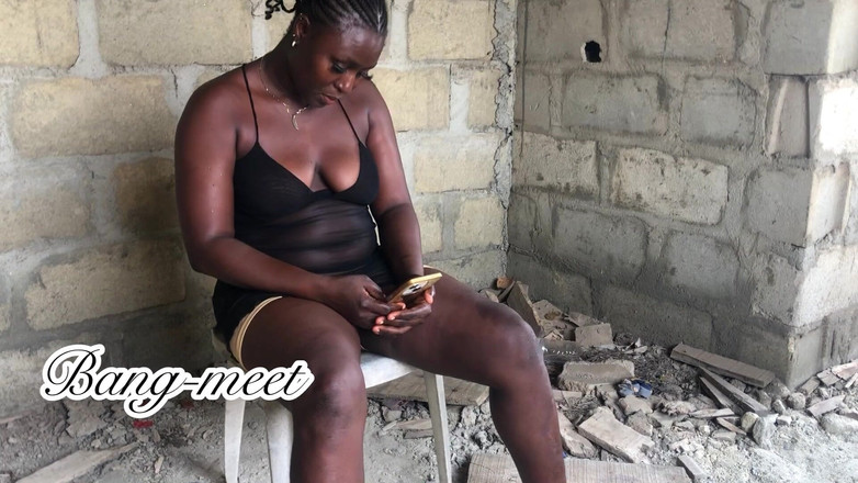 Bang-meet: Me encuentro con un extraño en mi edificio no compensado