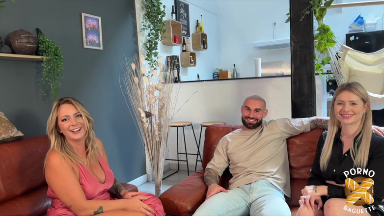 Porno Baguette: Giulia, Sexy Blonde, Loves Eating Cock and Pussy