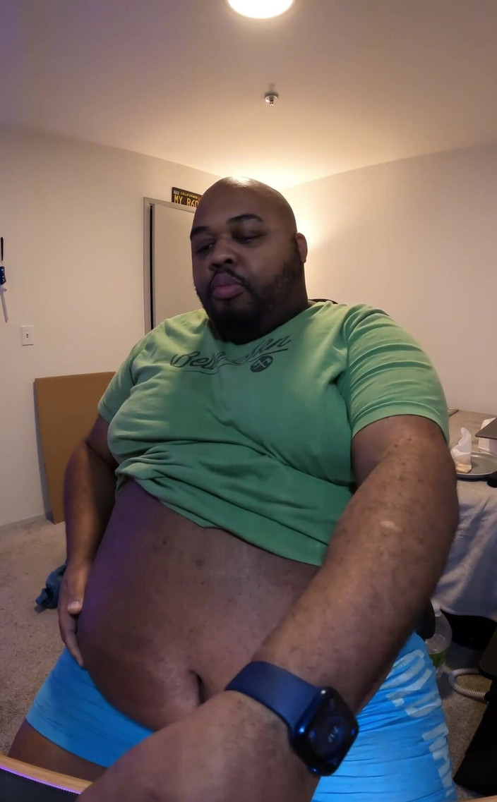 Blkhole420: Večeře a tření břicha